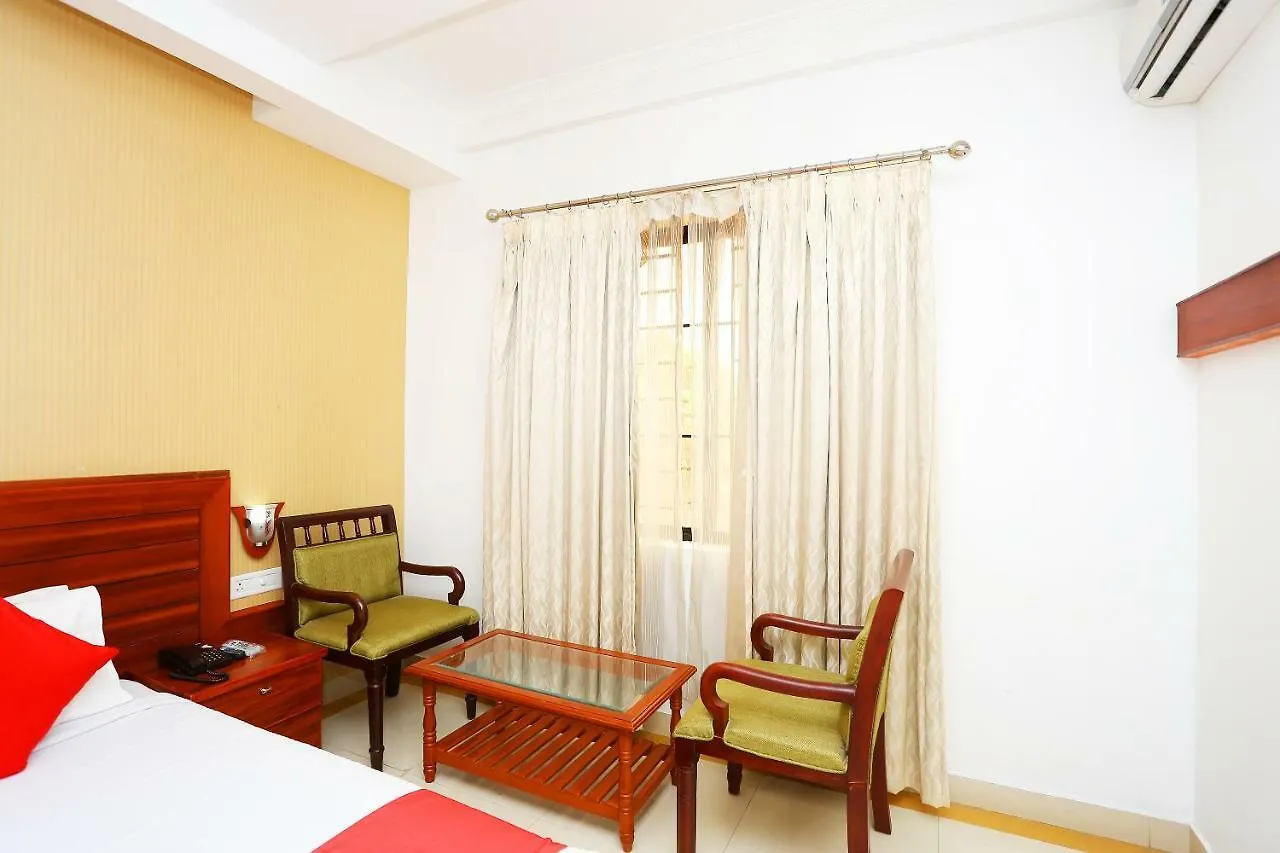 Oyo 37085 Smart Residency Hotel Thrissur