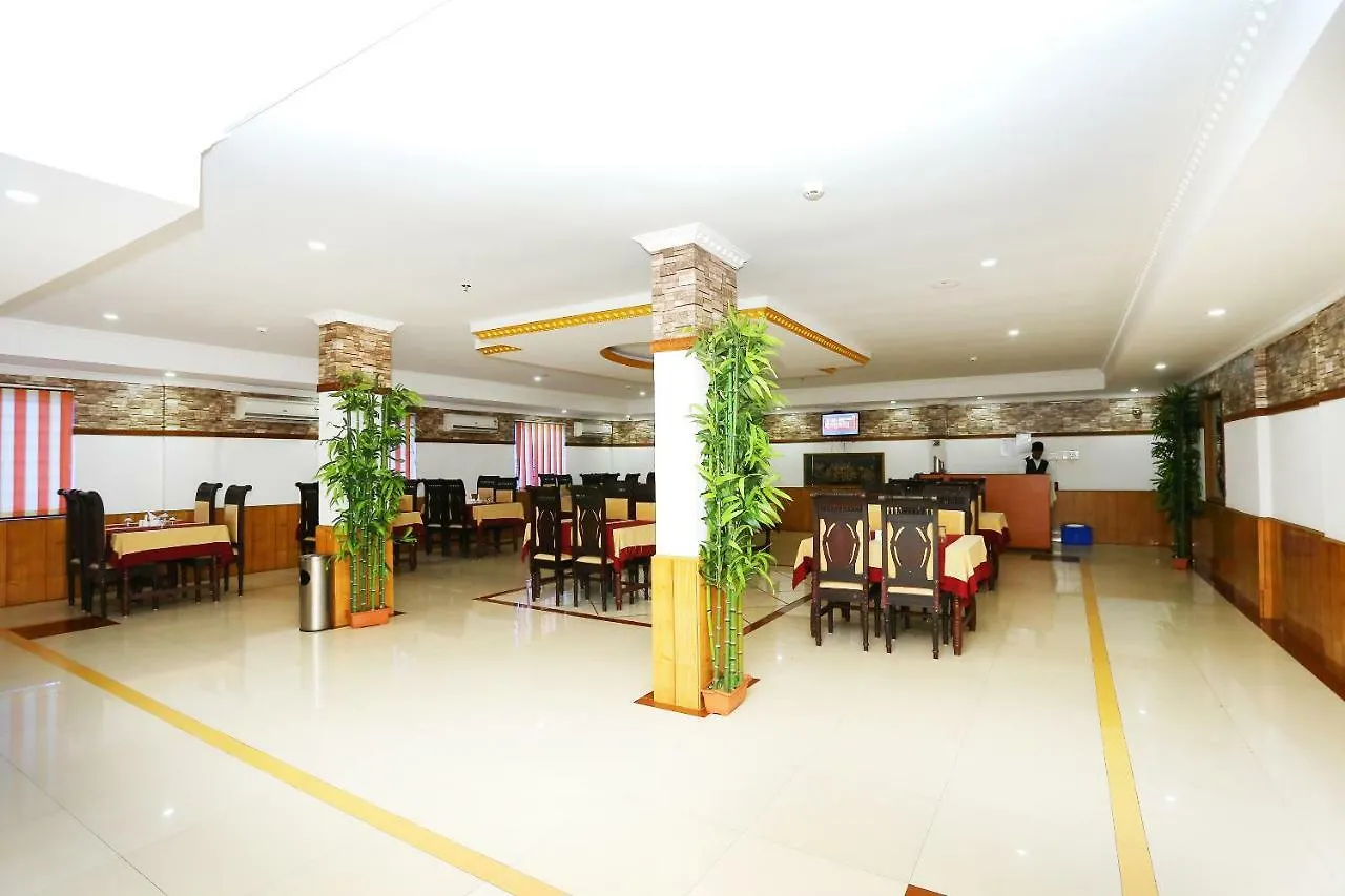 Oyo 37085 Smart Residency Hotel Thrissur