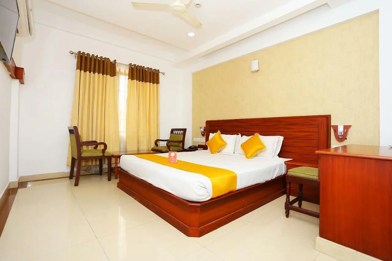 Oyo 37085 Smart Residency Hotel Thrissur