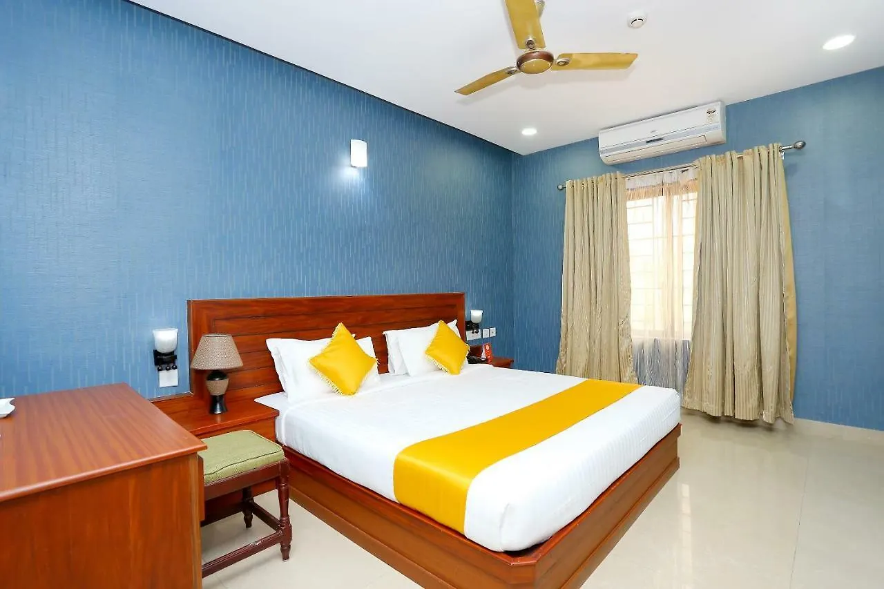 Oyo 37085 Smart Residency Hotel Thrissur