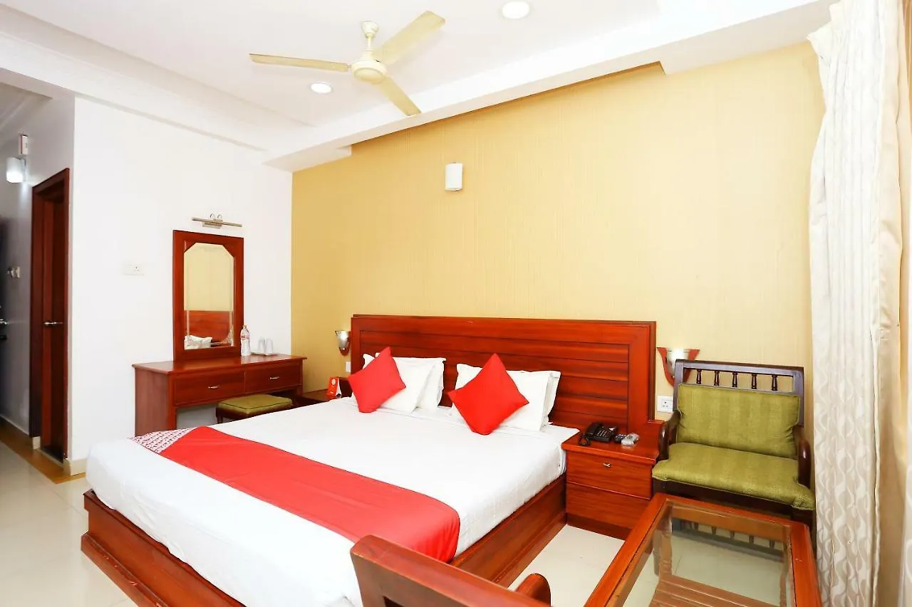 Oyo 37085 Smart Residency Hotel Thrissur